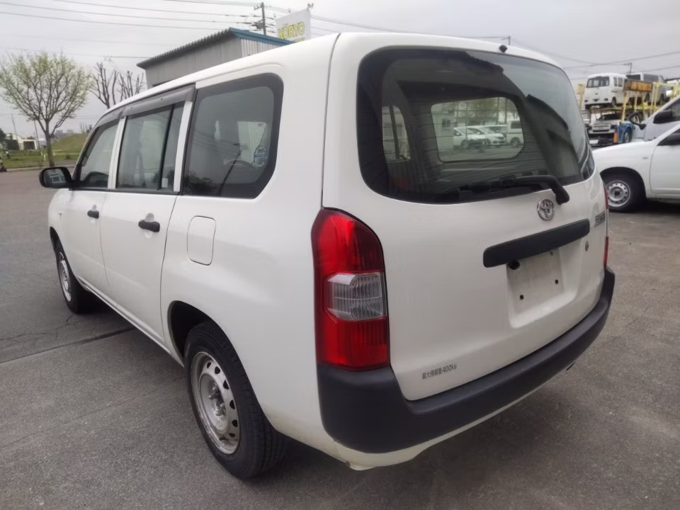 TOYOTA PROBOX