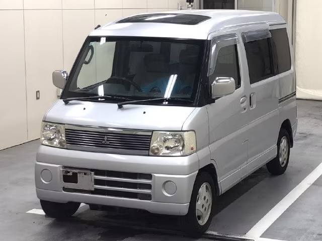 MITSUBISHI TOWN BOX