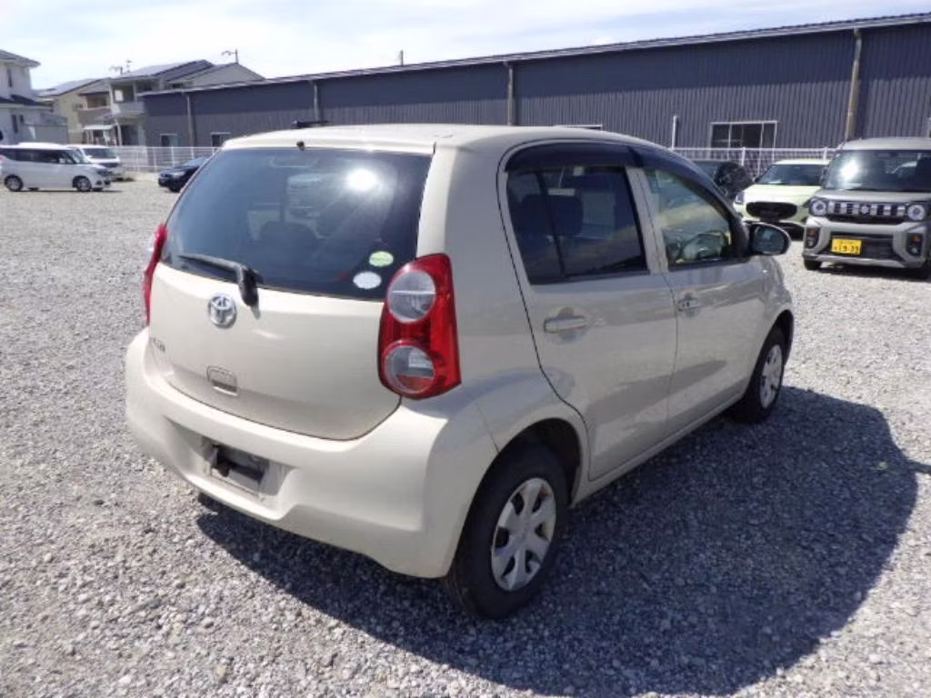 TOYOTA PASSO
