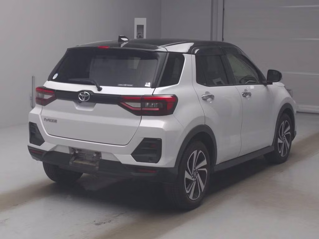TOYOTA RAIZE