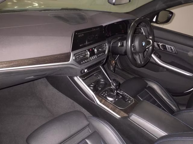 BMW 3-SERIES