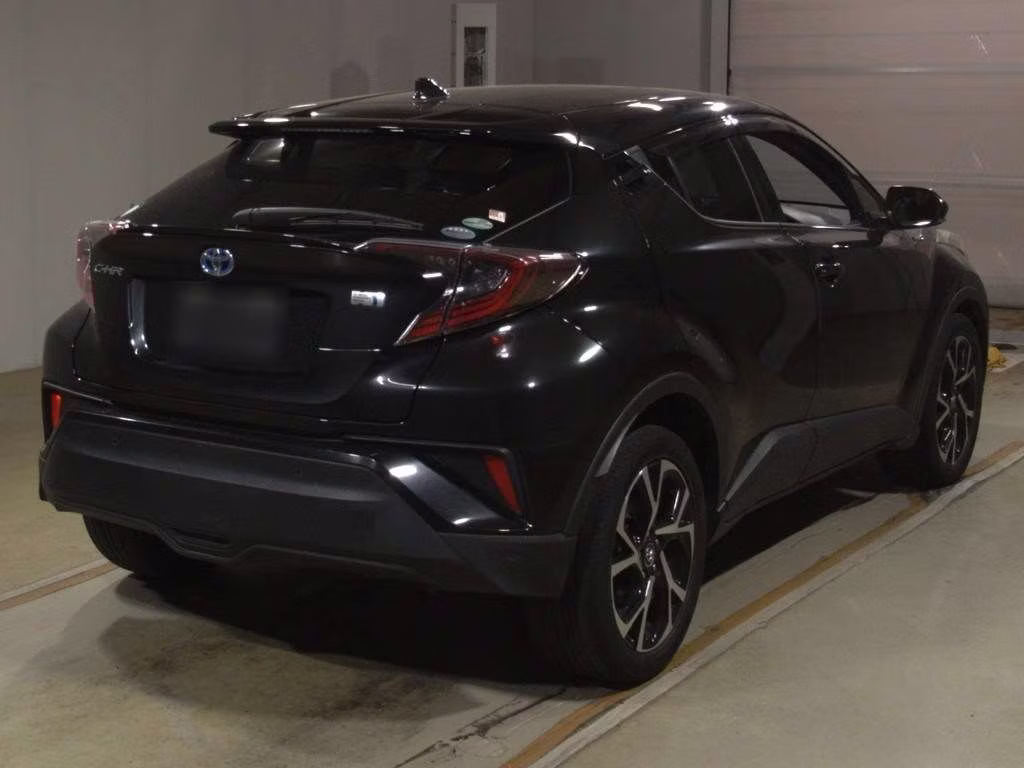TOYOTA C-HR