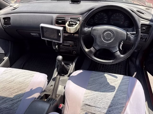 SUBARU LEGACY