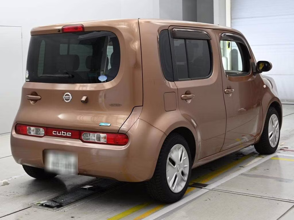 NISSAN CUBE
