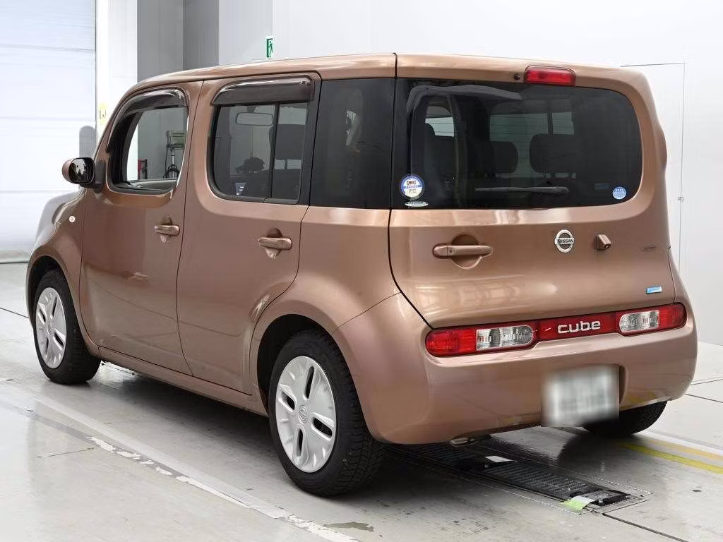 NISSAN CUBE