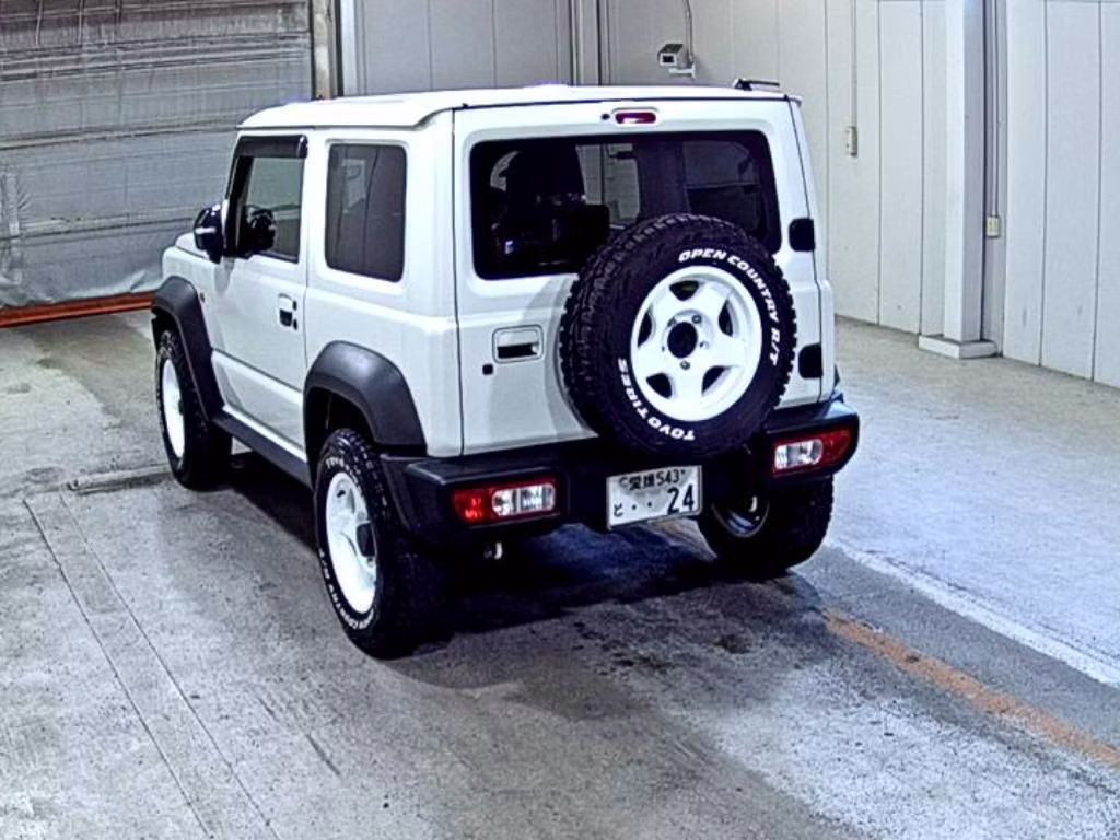SUZUKI JIMNY SIERRA