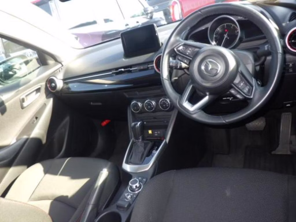 MAZDA MAZDA2