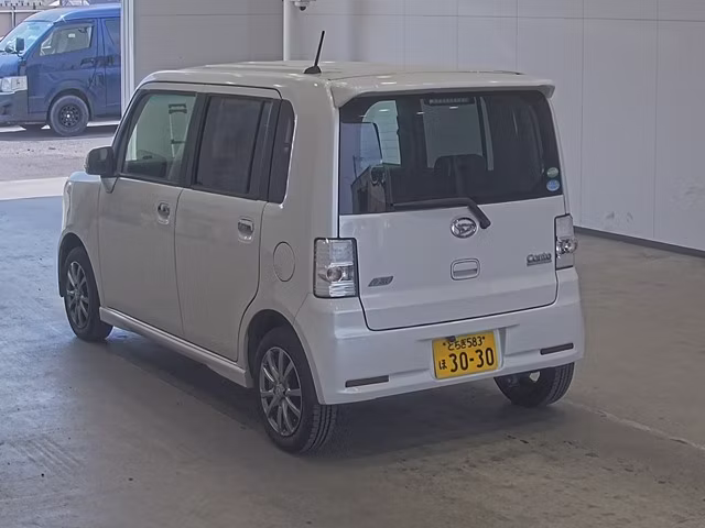 DAIHATSU MOVE CONTE