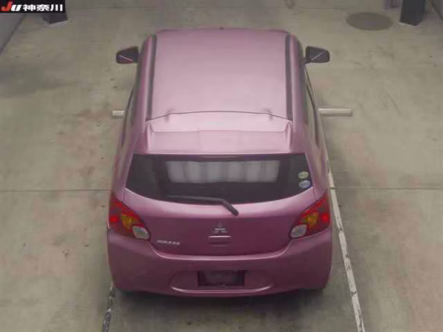 MITSUBISHI MIRAGE