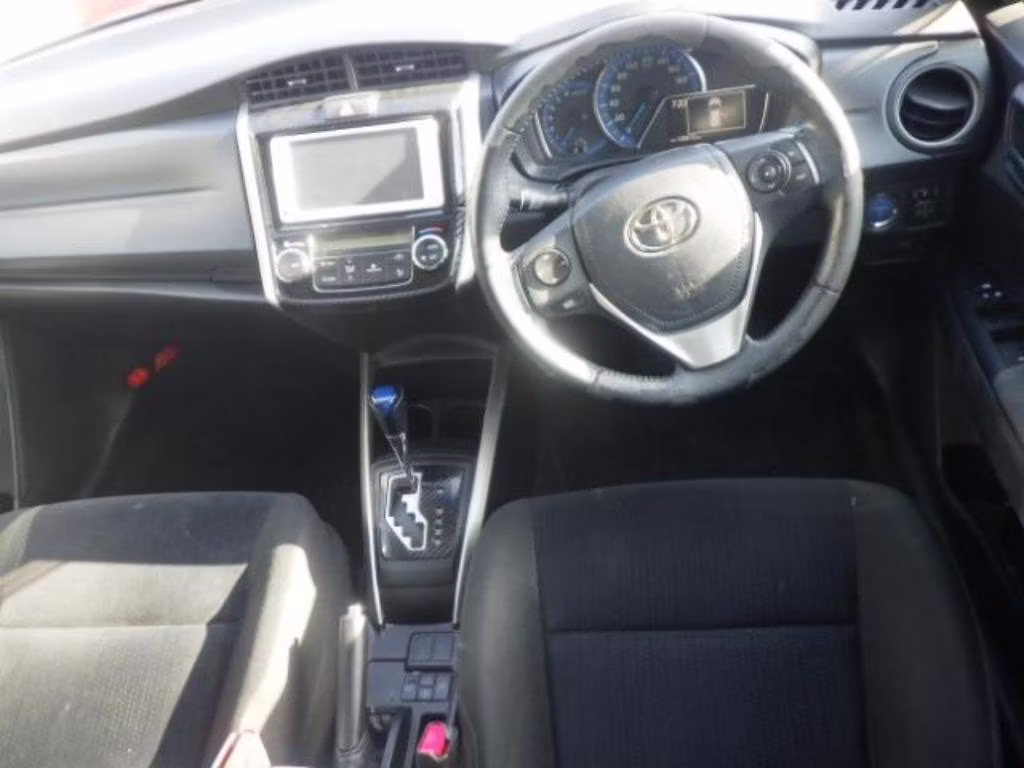 TOYOTA COROLLA FIELDER