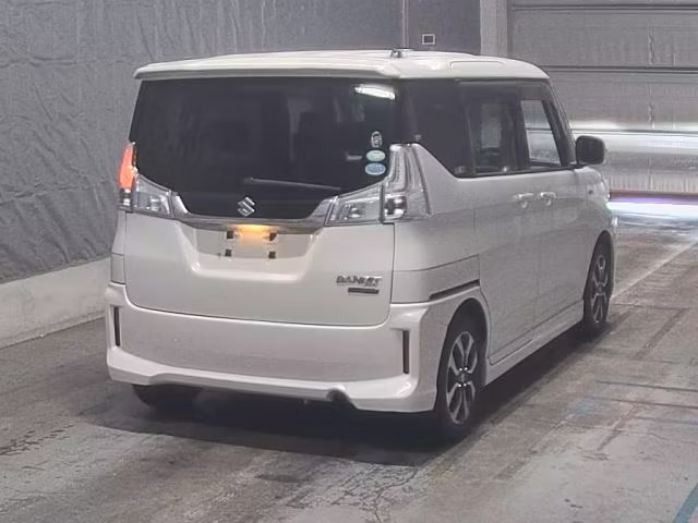 SUZUKI SOLIO
