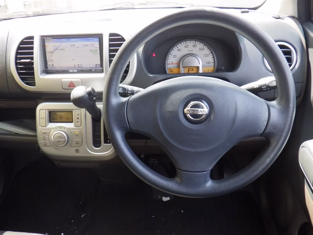 NISSAN MOCO