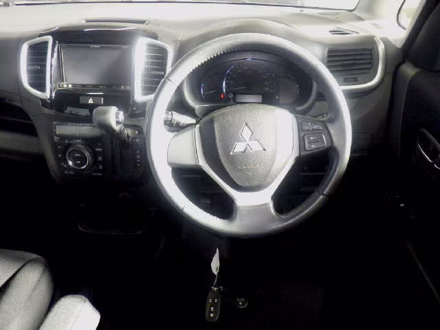 MITSUBISHI DELICA D:2