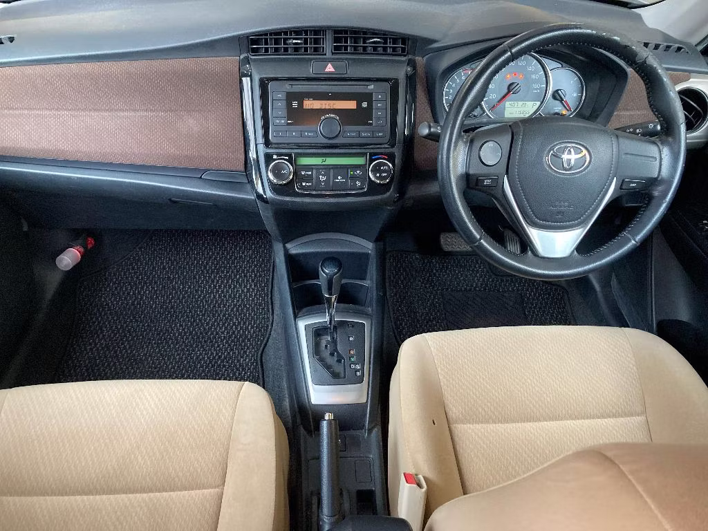 TOYOTA COROLLA AXIO