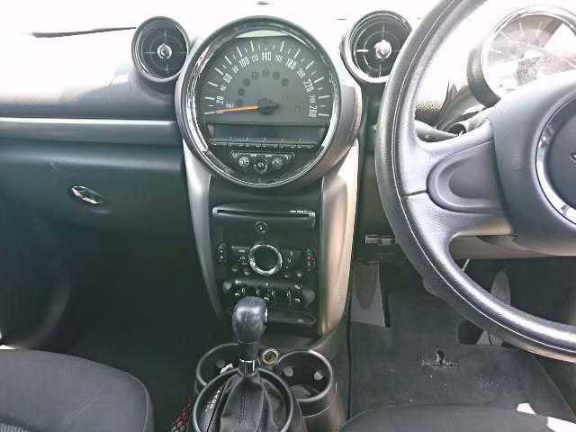 MINI CROSSOVER
