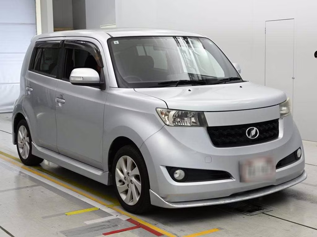 TOYOTA BB