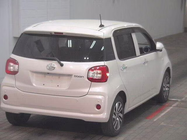 DAIHATSU BOON