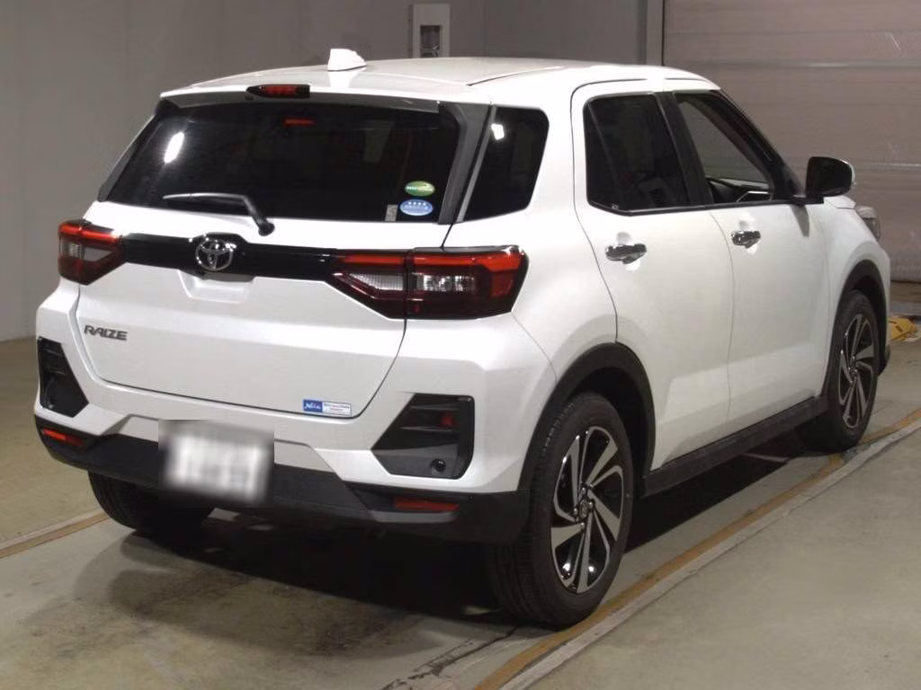 TOYOTA RAIZE