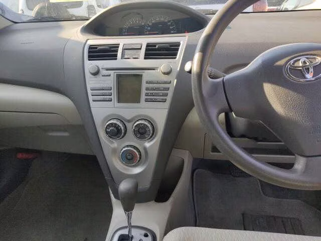 TOYOTA BELTA