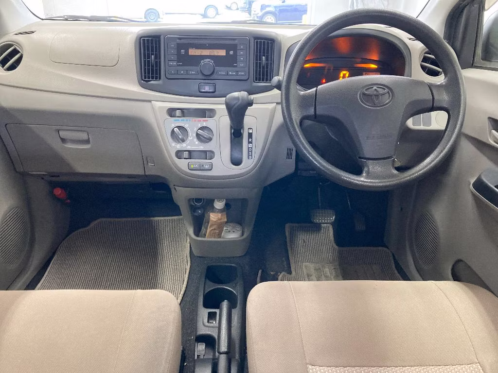 TOYOTA PIXIS EPOCH
