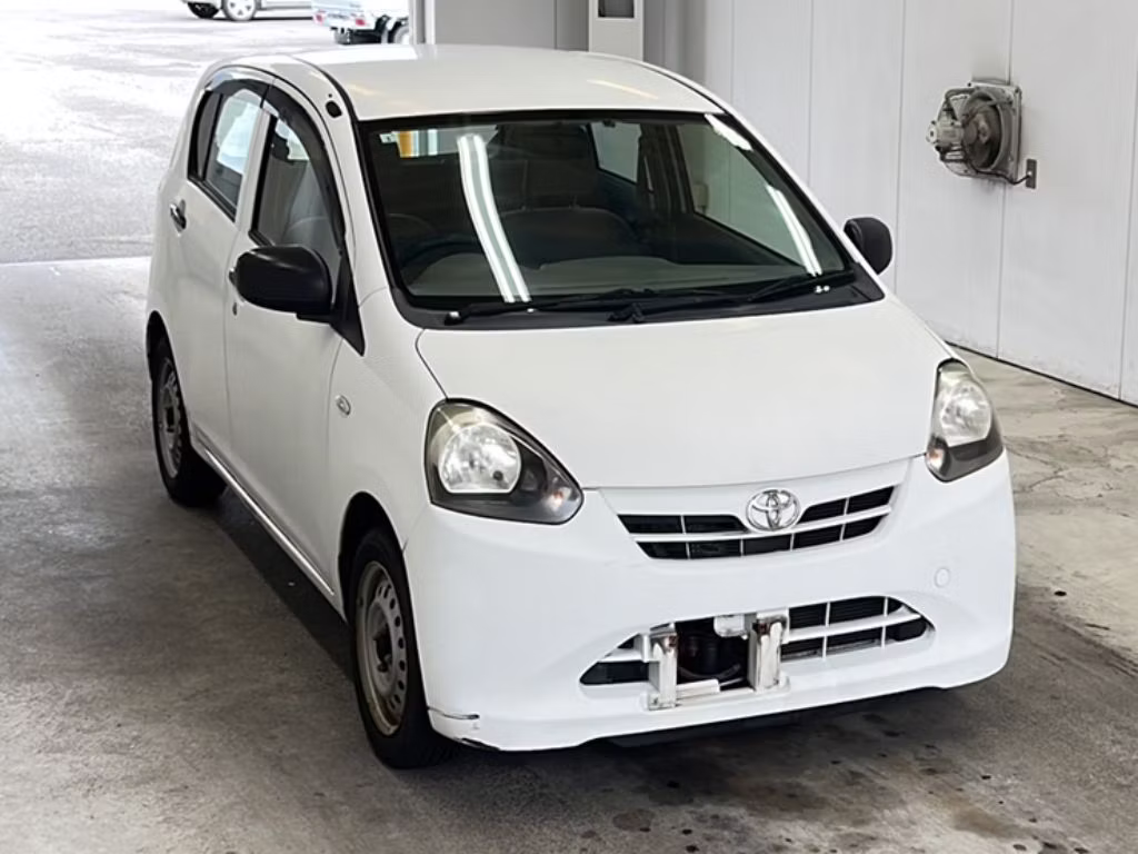 TOYOTA PIXIS EPOCH