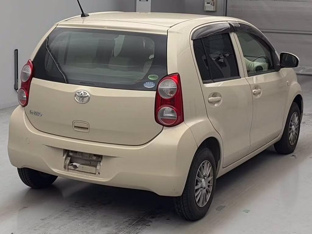 TOYOTA PASSO