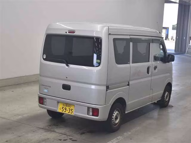 MITSUBISHI MINICAB