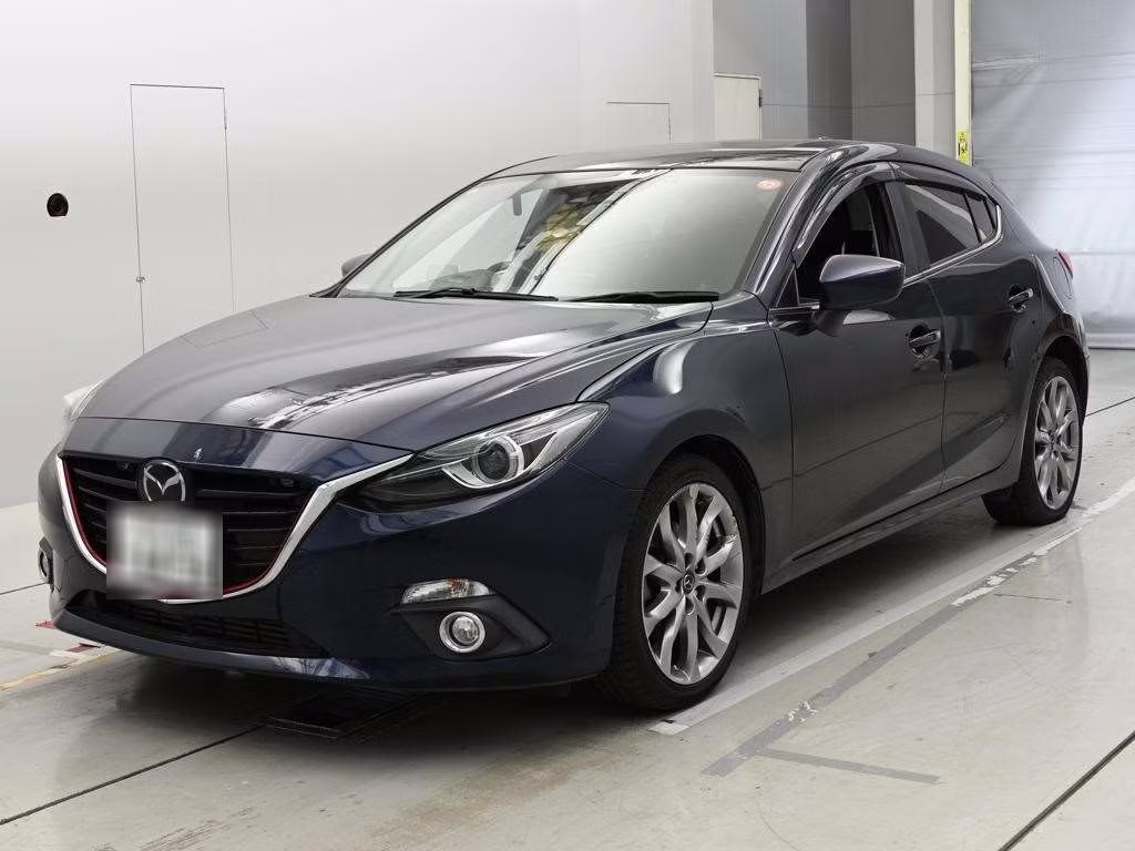 MAZDA AXELA