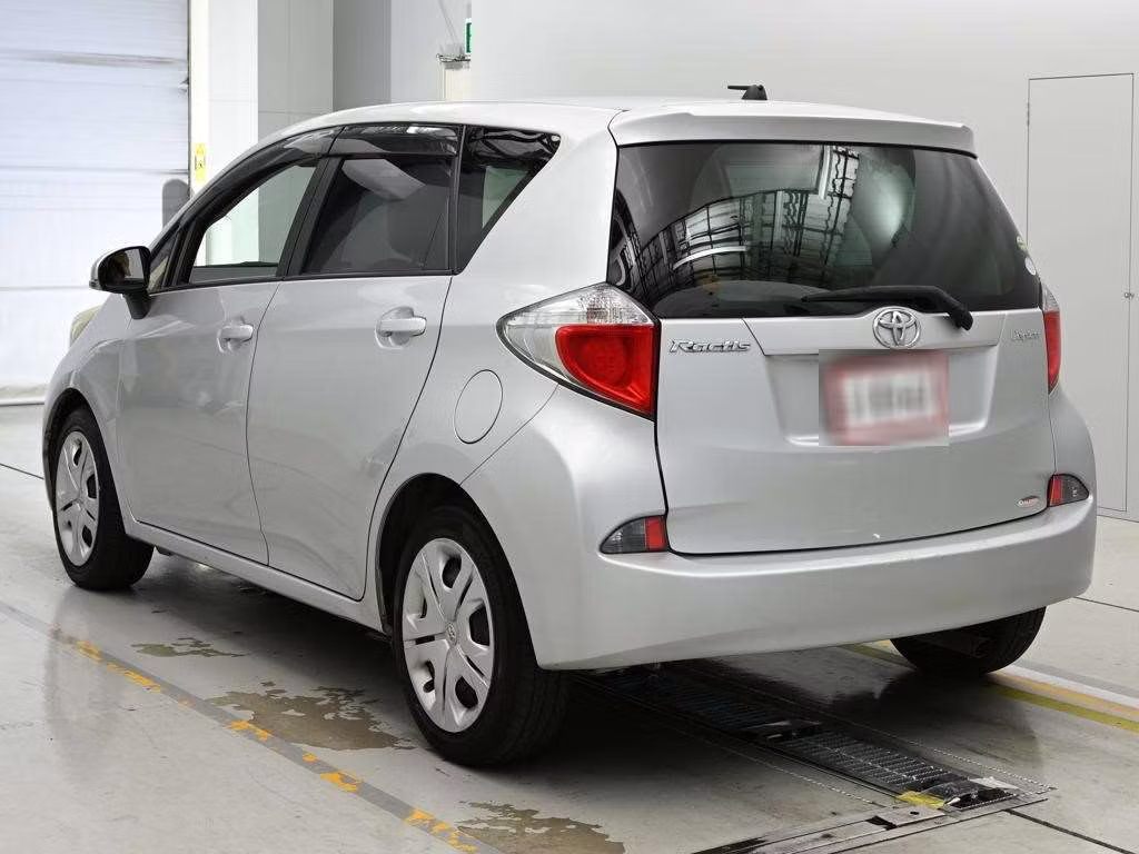 TOYOTA RACTIS