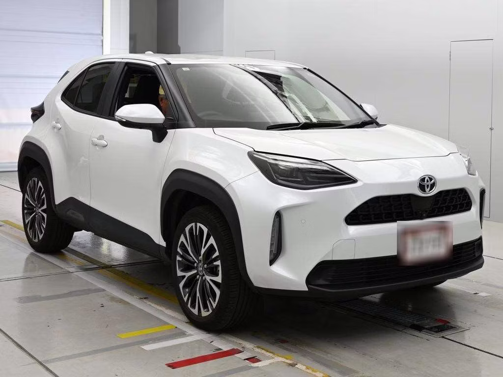 TOYOTA YARIS CROSS