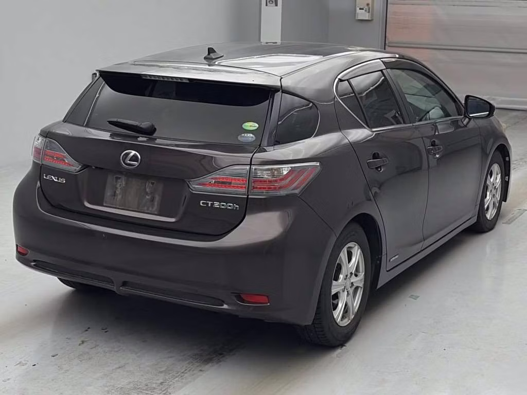 LEXUS CT200H