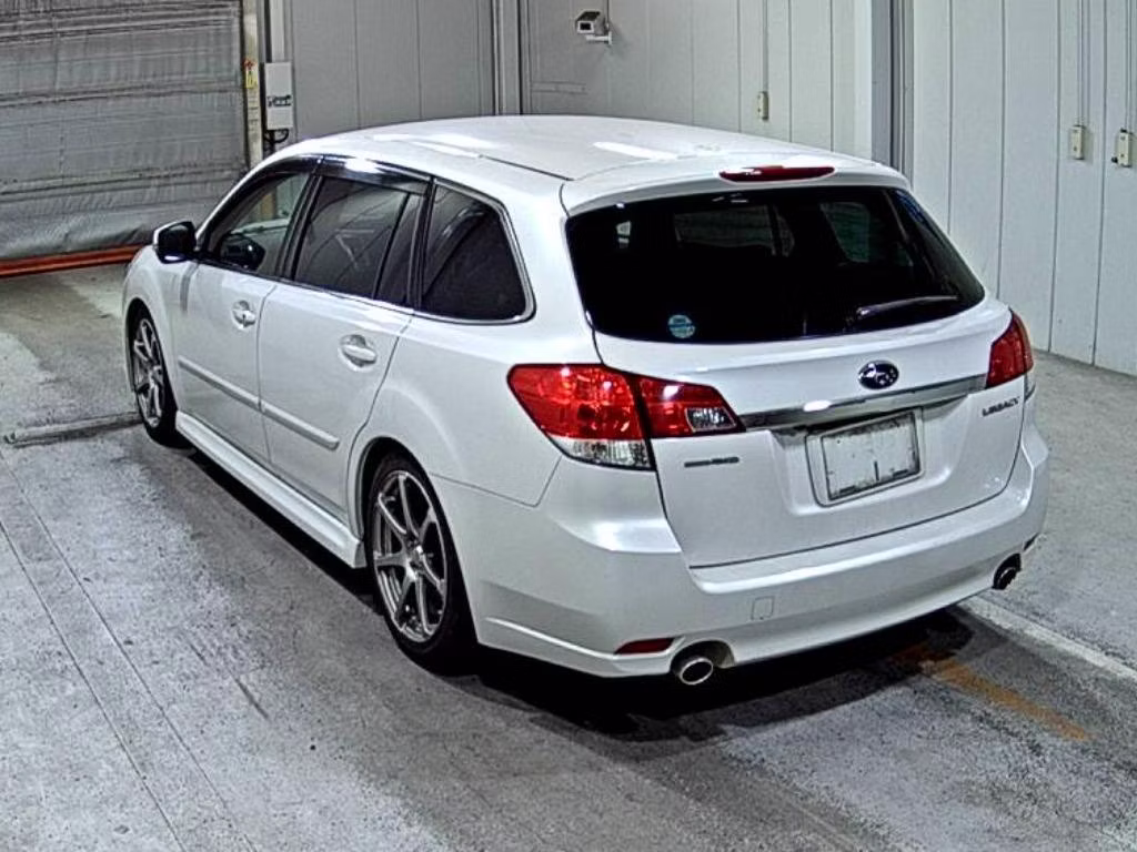 SUBARU LEGACY
