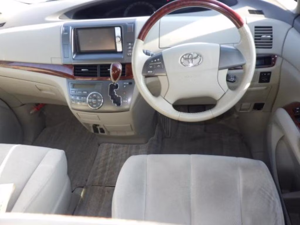 TOYOTA ESTIMA