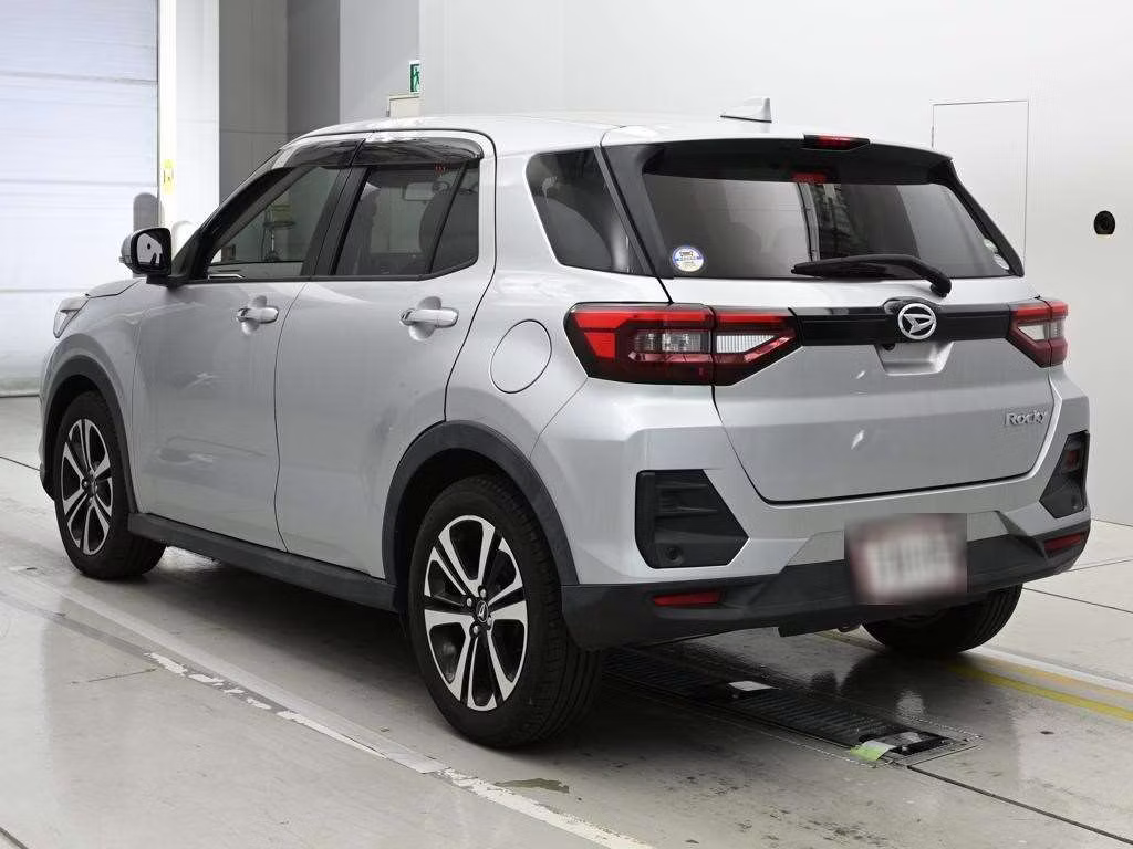 DAIHATSU ROCKY