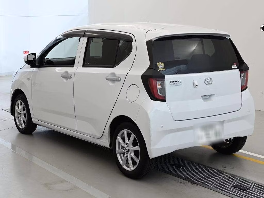 TOYOTA PIXIS EPOCH