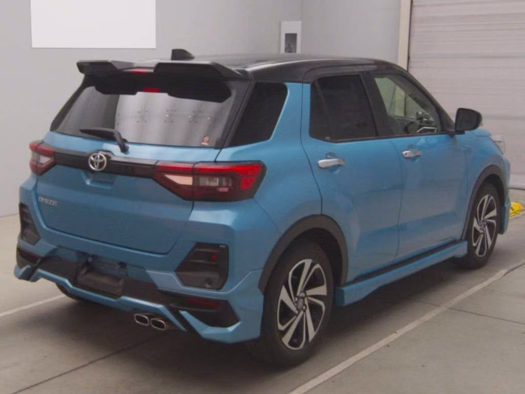 TOYOTA RAIZE