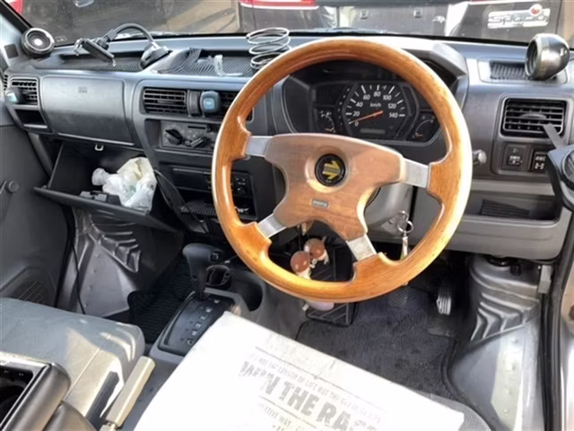 MITSUBISHI MINICAB