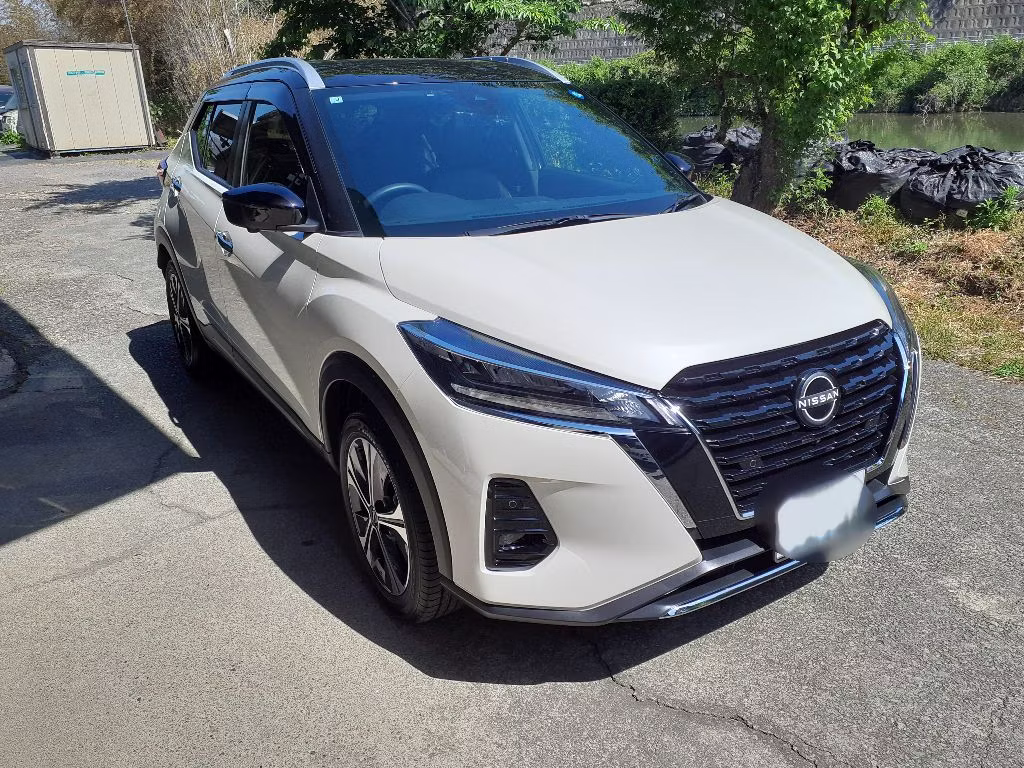 NISSAN KICKS