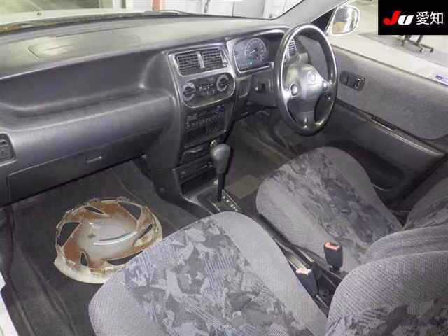 TOYOTA DUET