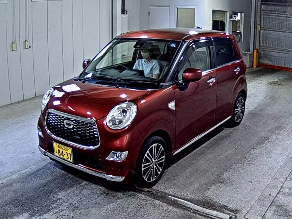 DAIHATSU CAST