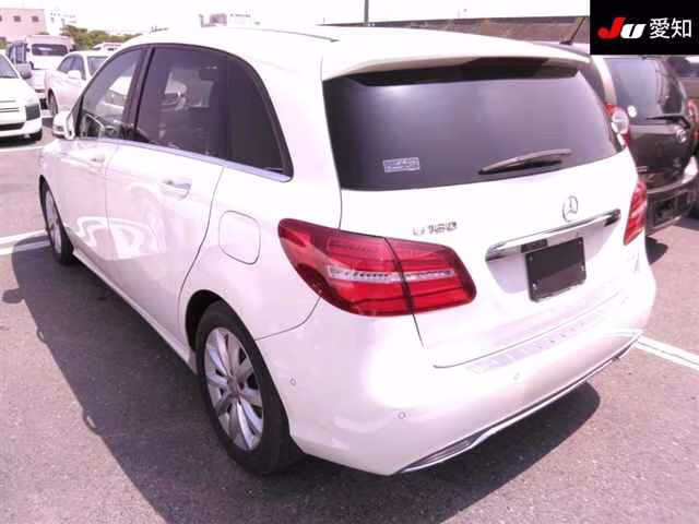 MERCEDES-BENZ B-CLASS