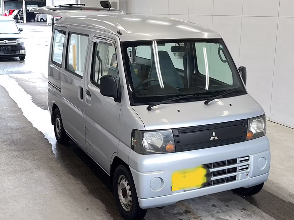 MITSUBISHI MINICAB