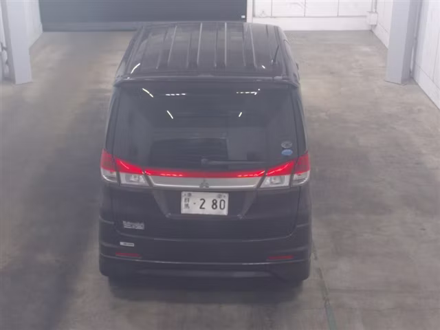 MITSUBISHI DELICA D:2
