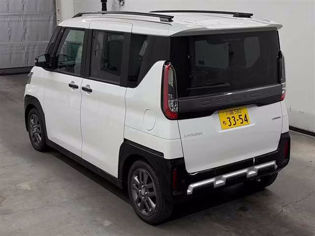 MITSUBISHI DELICA MINI