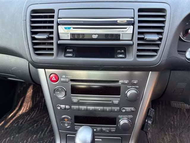 SUBARU LEGACY