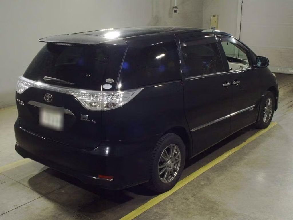 TOYOTA ESTIMA