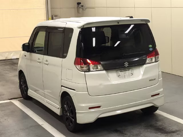 SUZUKI SOLIO