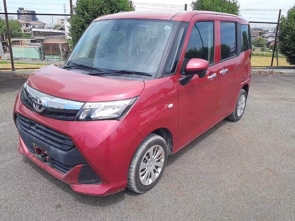 TOYOTA TANK