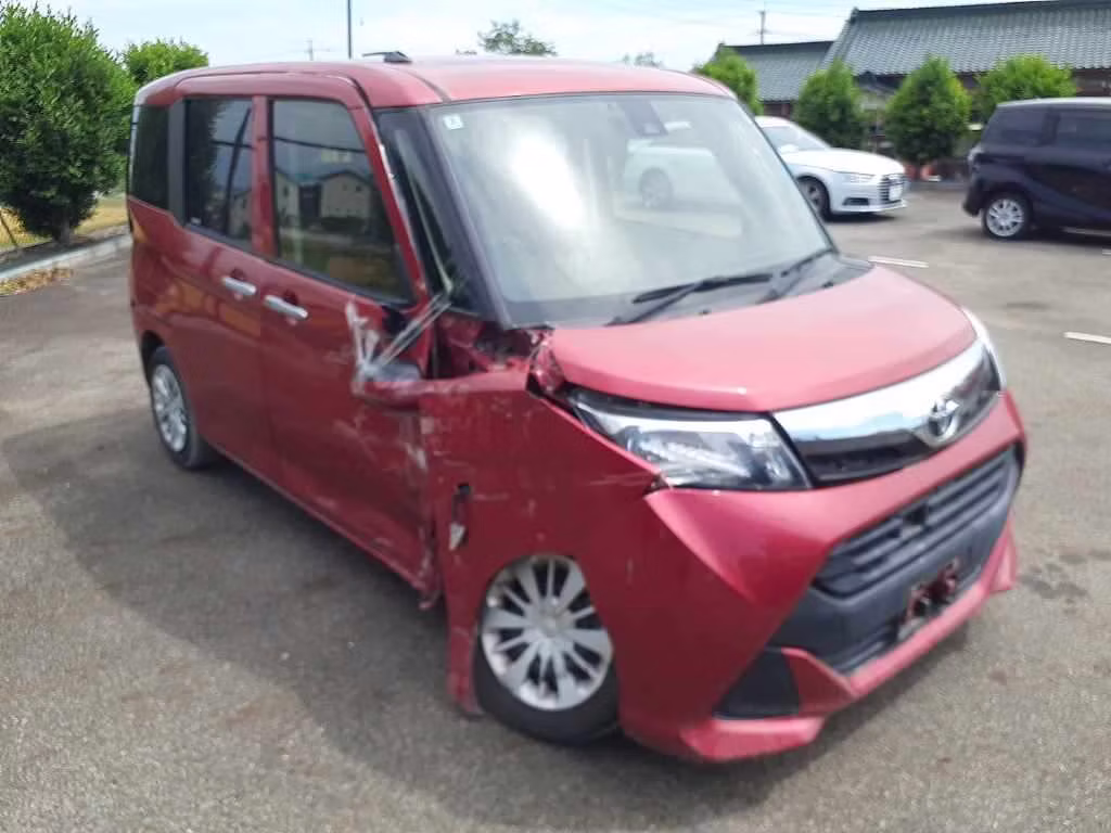 TOYOTA TANK