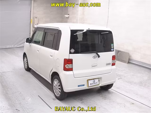 DAIHATSU MOVE CONTE